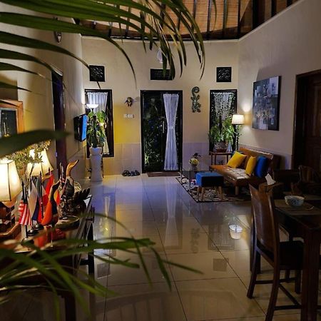 Villa Aurora Lovina Екстер'єр фото